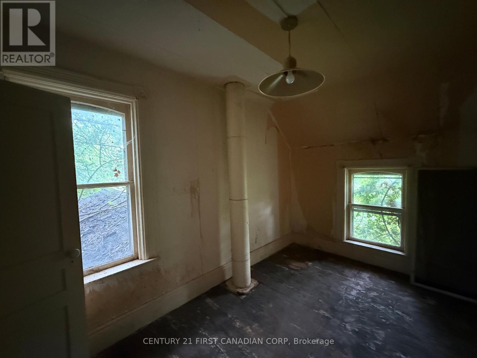 190 Church Street, North Middlesex, Ontario  N0M 1A0 - Photo 32 - X13501006