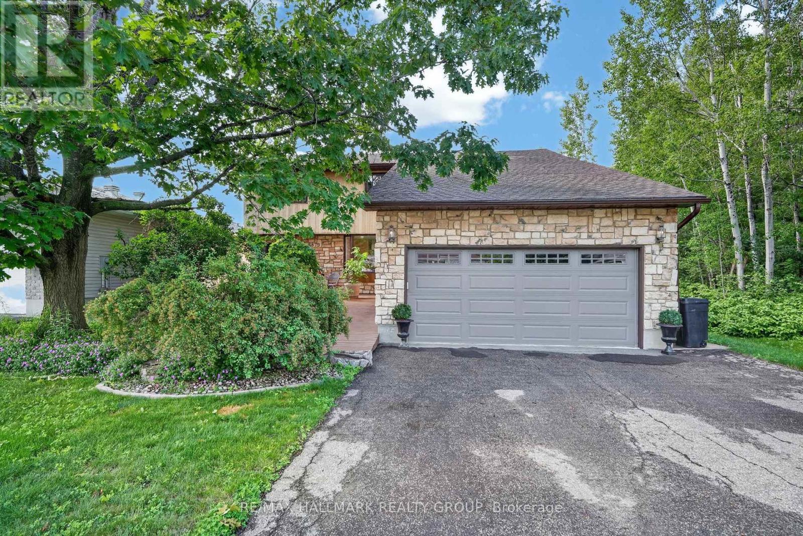 6879 EDGAR BRAULT STREET, Ottawa, Ontario