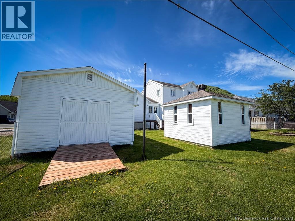 22 Brook Terrace, Campbellton, New Brunswick  E3N 2N2 - Photo 37 - NB142980