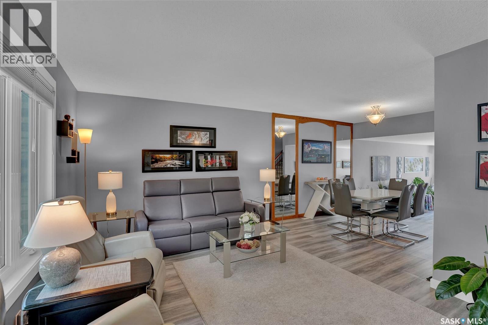 785 Bard Crescent N, Regina, Saskatchewan  S4X 2L1 - Photo 5 - SK040982