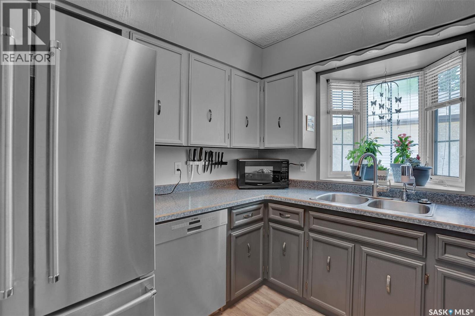 785 Bard Crescent N, Regina, Saskatchewan  S4X 2L1 - Photo 11 - SK040982