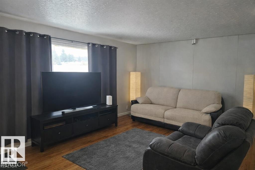 13204 131a Av Nw, Edmonton, Alberta  T5L 3P2 - Photo 2 - E4496027