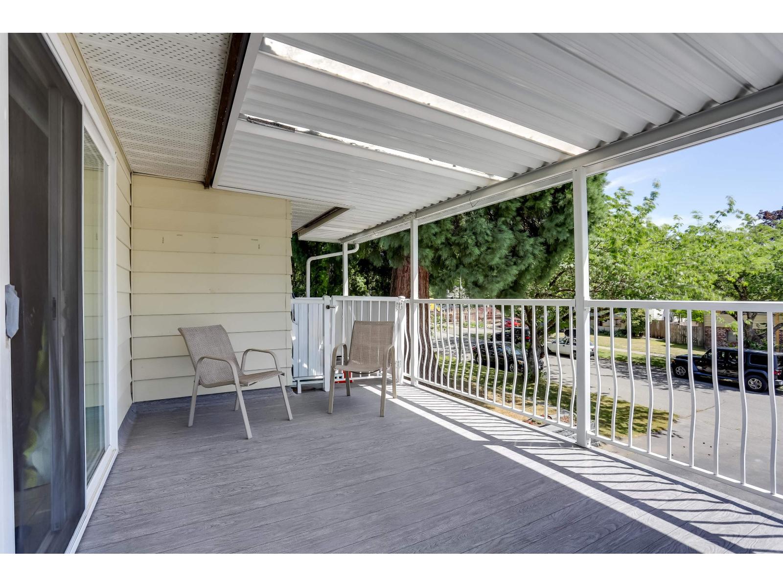 15135 86b Avenue, Surrey, British Columbia  V3S 4V3 - Photo 13 - R3140754