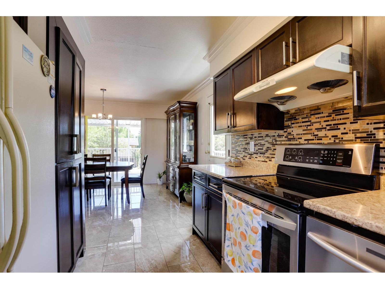 15135 86b Avenue, Surrey, British Columbia  V3S 4V3 - Photo 10 - R3140754