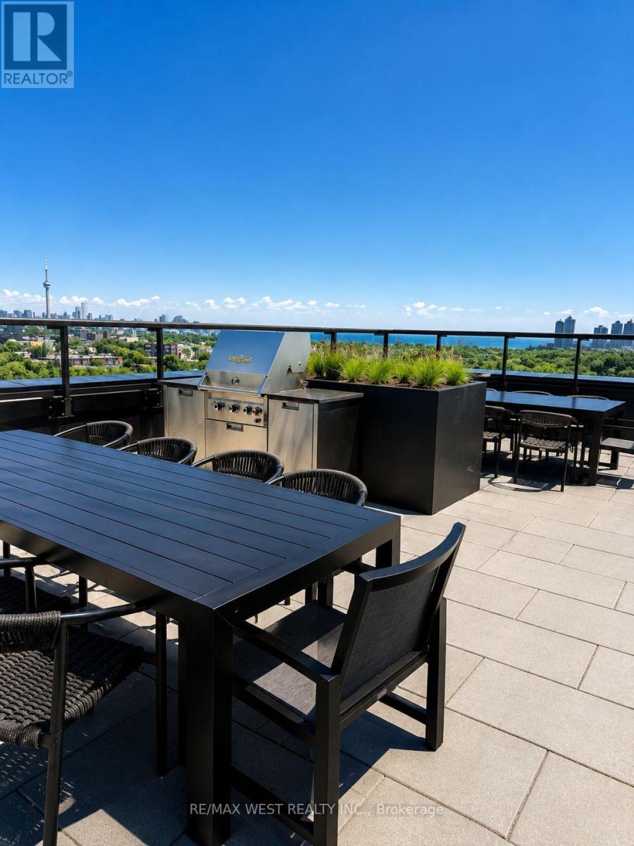 318 - 1660 Bloor Street W, Toronto, Ontario  M6P 0C6 - Photo 12 - W13501114