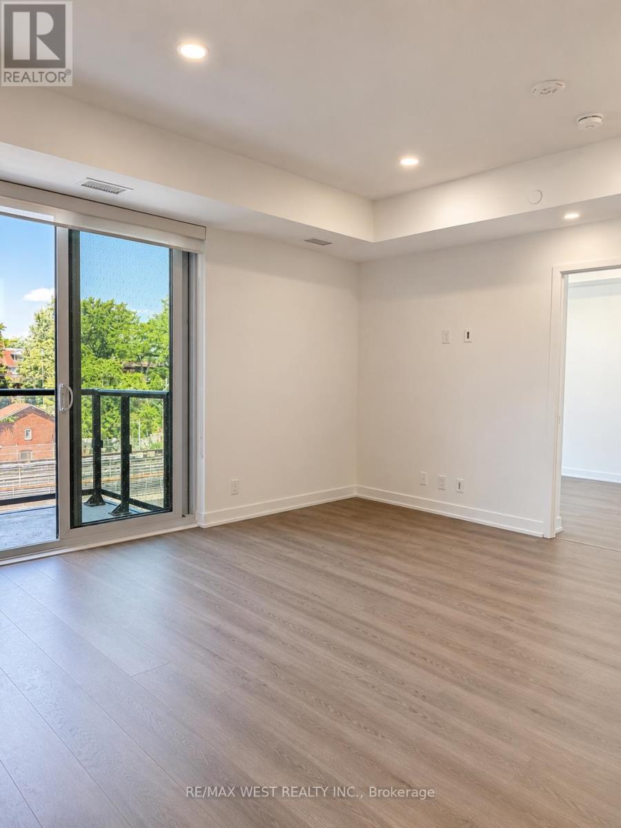 318 - 1660 Bloor Street W, Toronto, Ontario  M6P 0C6 - Photo 9 - W13501114