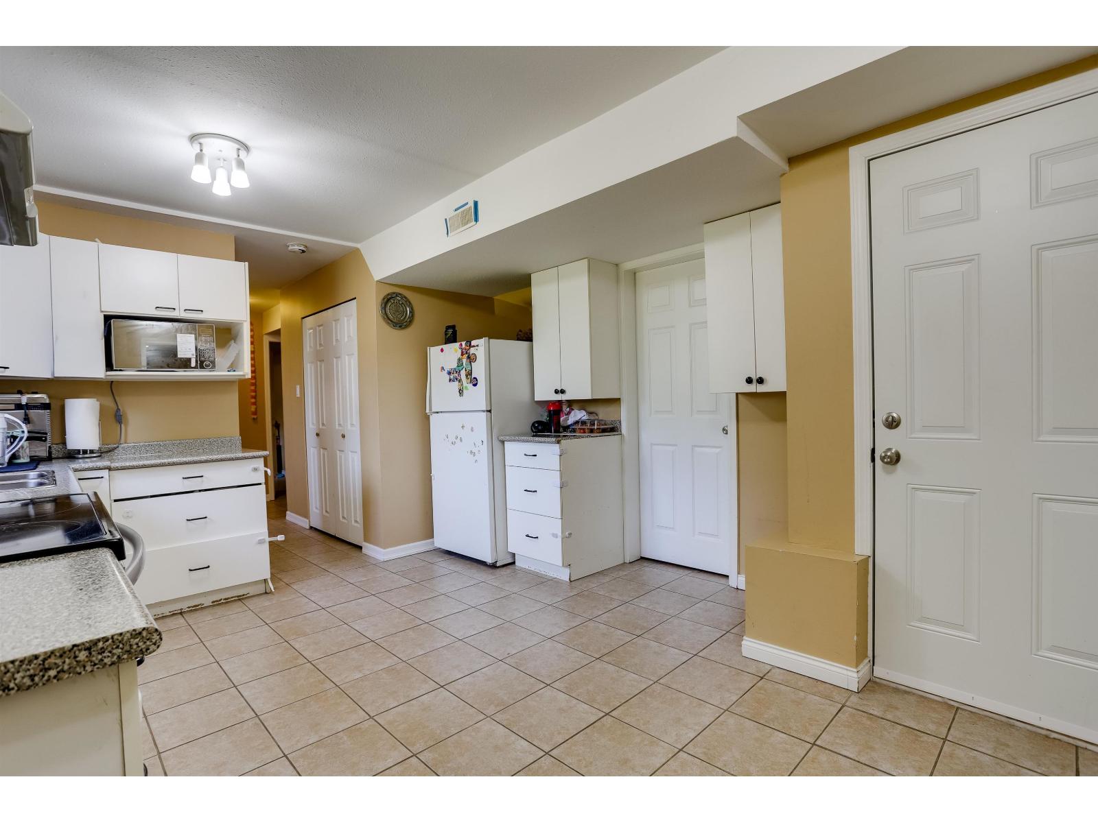 15135 86b Avenue, Surrey, British Columbia  V3S 4V3 - Photo 26 - R3140754