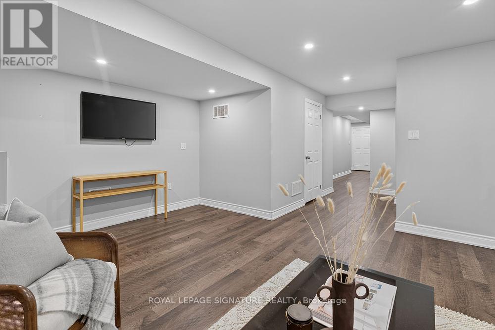 209 Sarah Cline Drive, Oakville, Ontario  L6M 0T8 - Photo 24 - W13501220