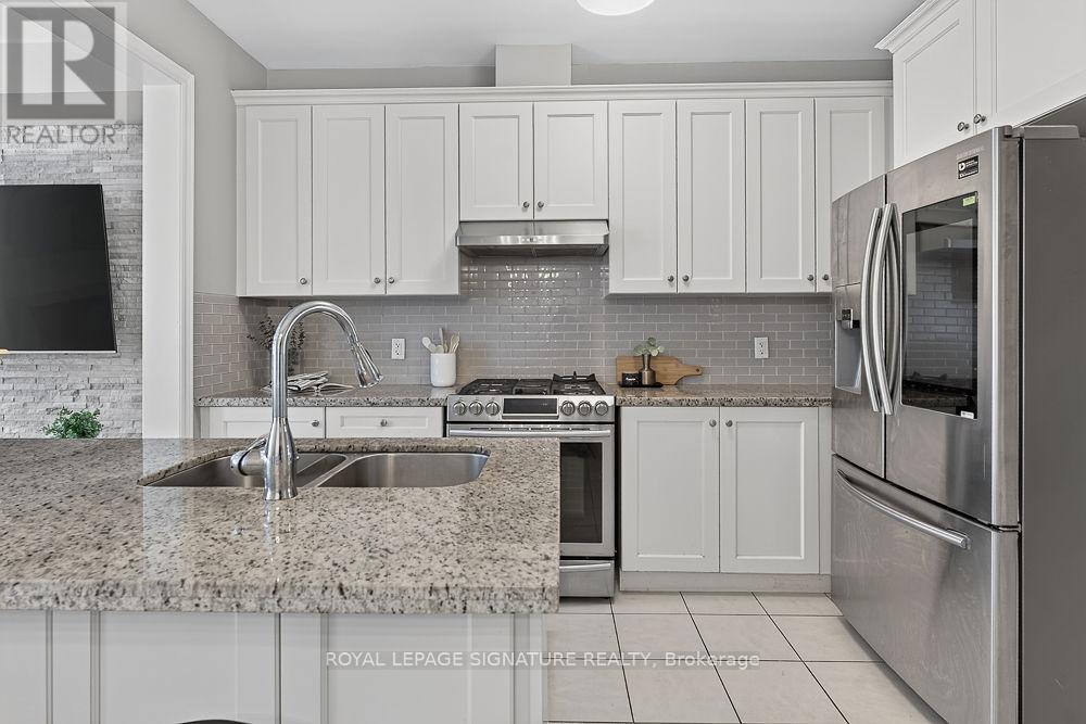 209 Sarah Cline Drive, Oakville, Ontario  L6M 0T8 - Photo 7 - W13501220