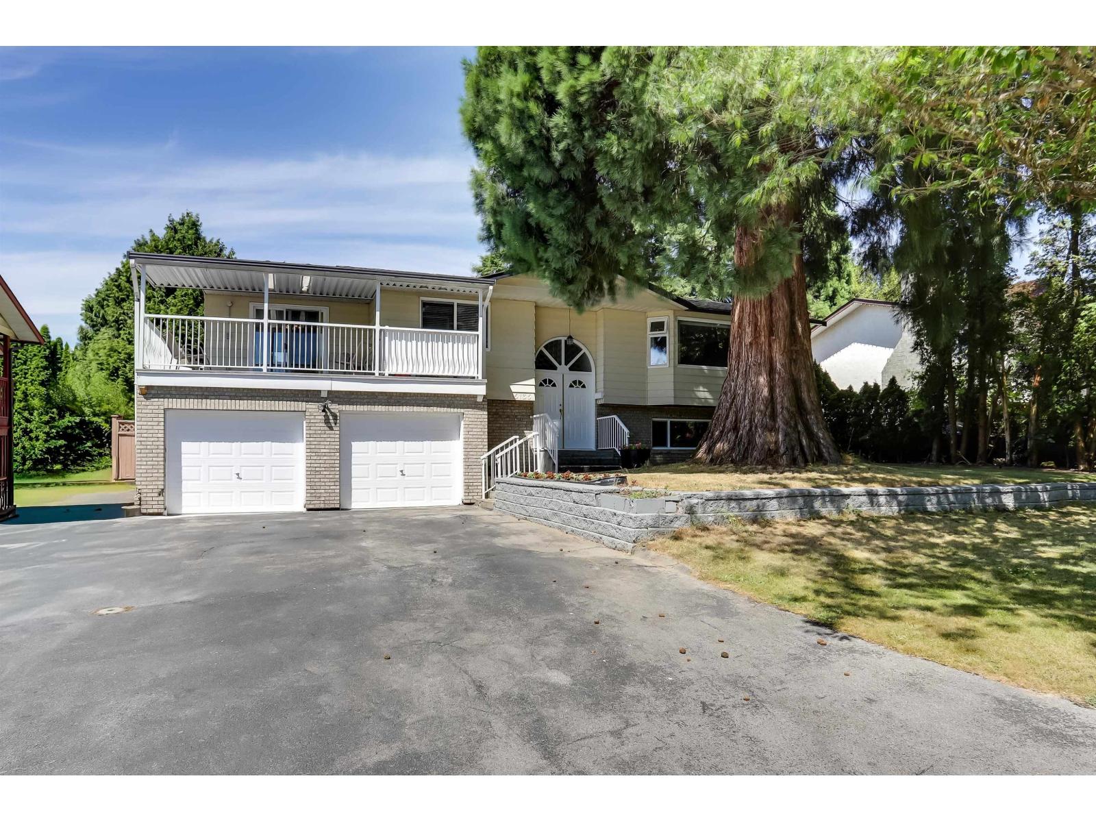 15135 86B AVENUE, surrey, British Columbia