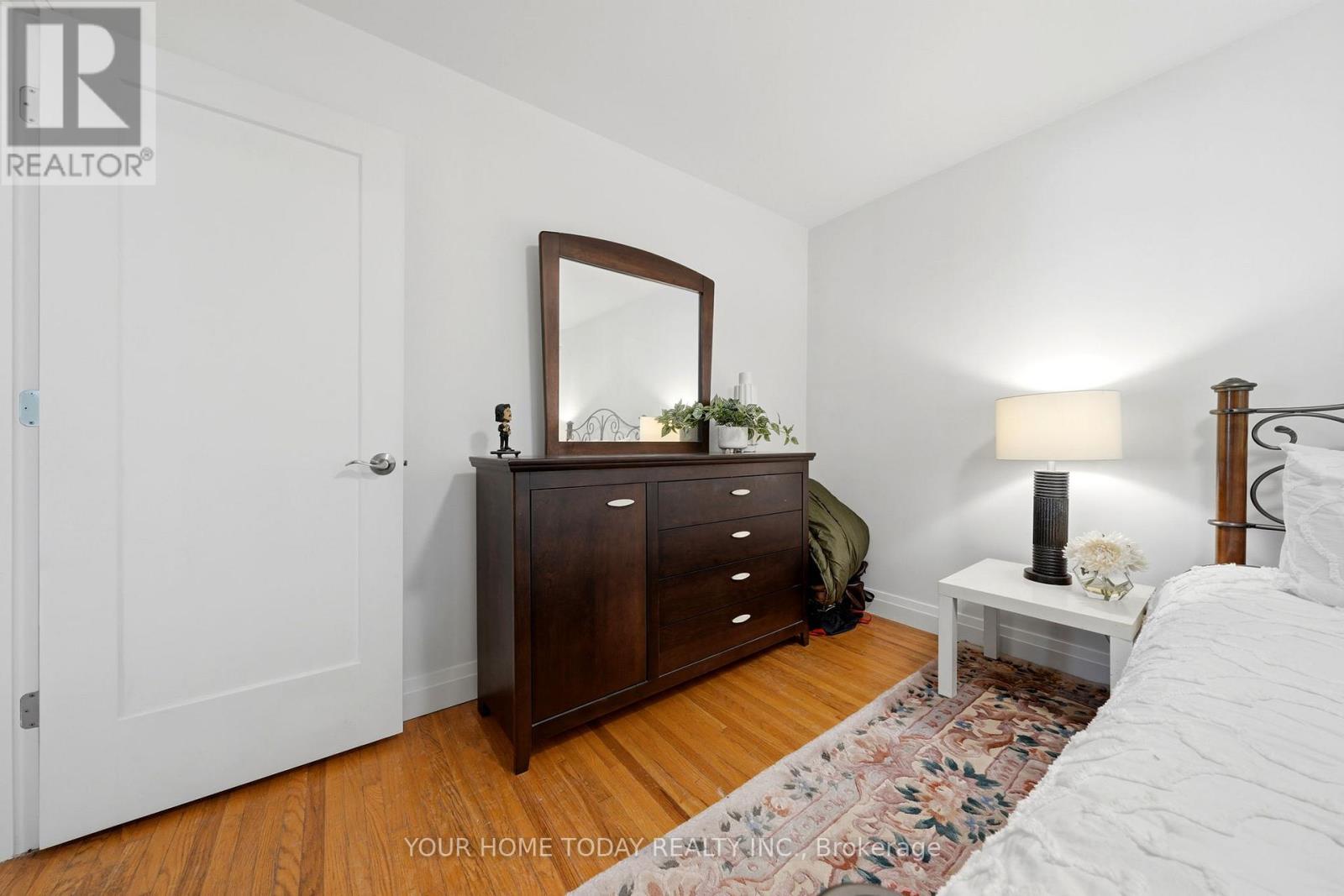 338 Delrex Boulevard, Halton Hills, Ontario  L7G 4H4 - Photo 15 - W13501304