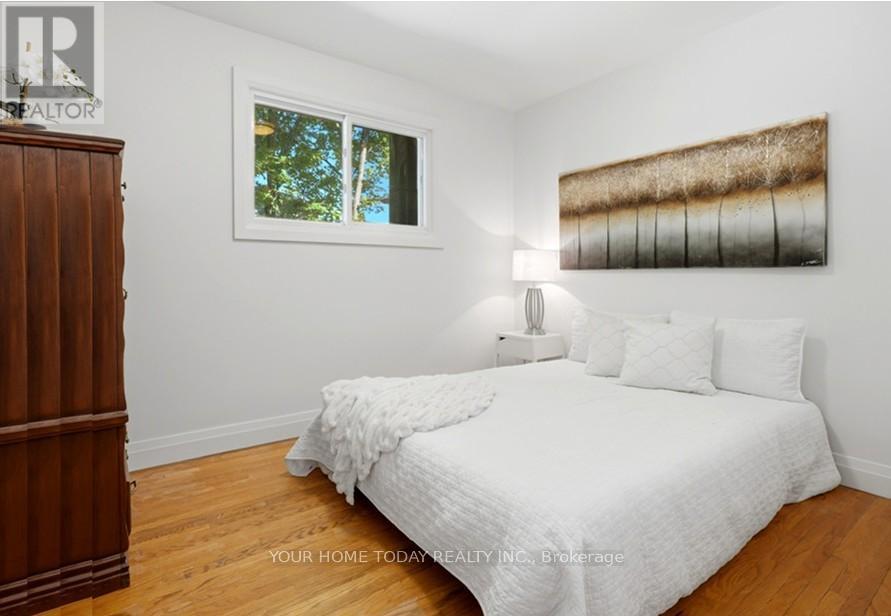 338 Delrex Boulevard, Halton Hills, Ontario  L7G 4H4 - Photo 17 - W13501304