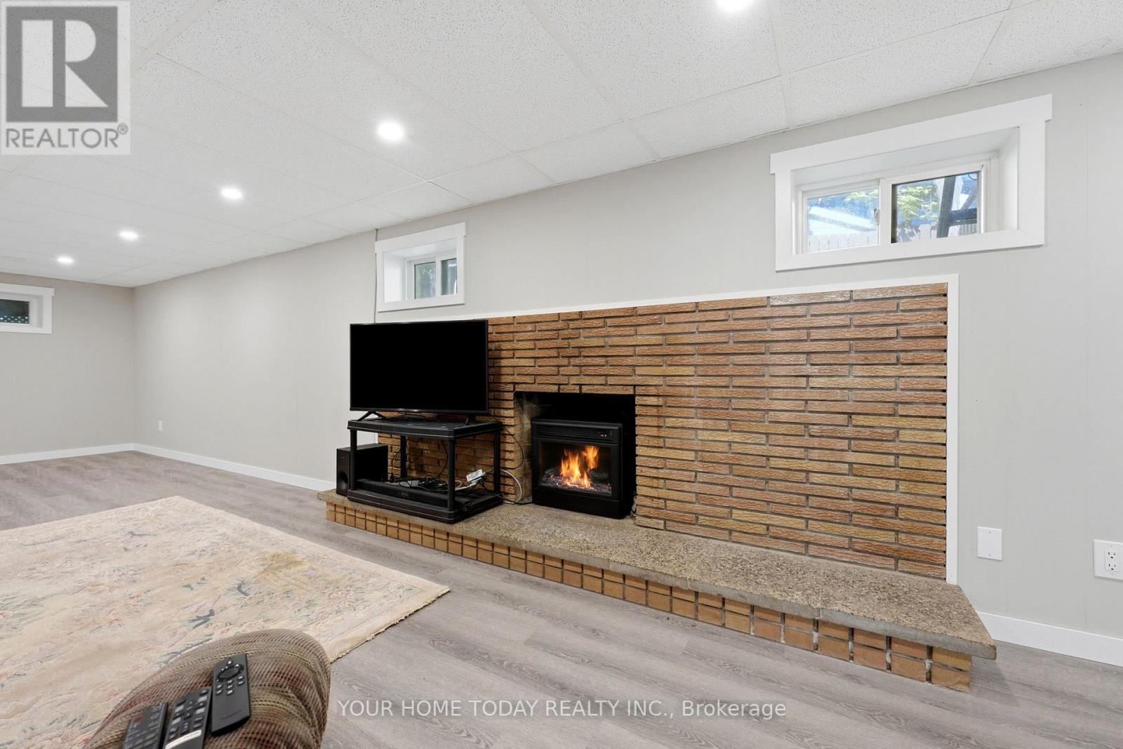 338 Delrex Boulevard, Halton Hills, Ontario  L7G 4H4 - Photo 27 - W13501304
