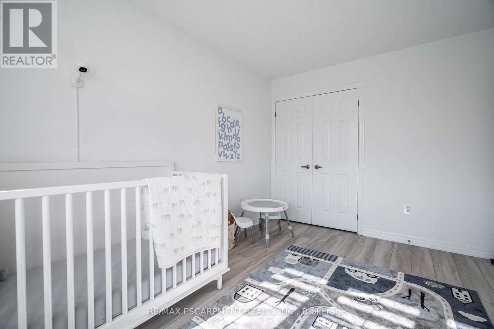 80 Montreal Circle, Hamilton, Ontario  L8E 0C9 - Photo 27 - X13501346