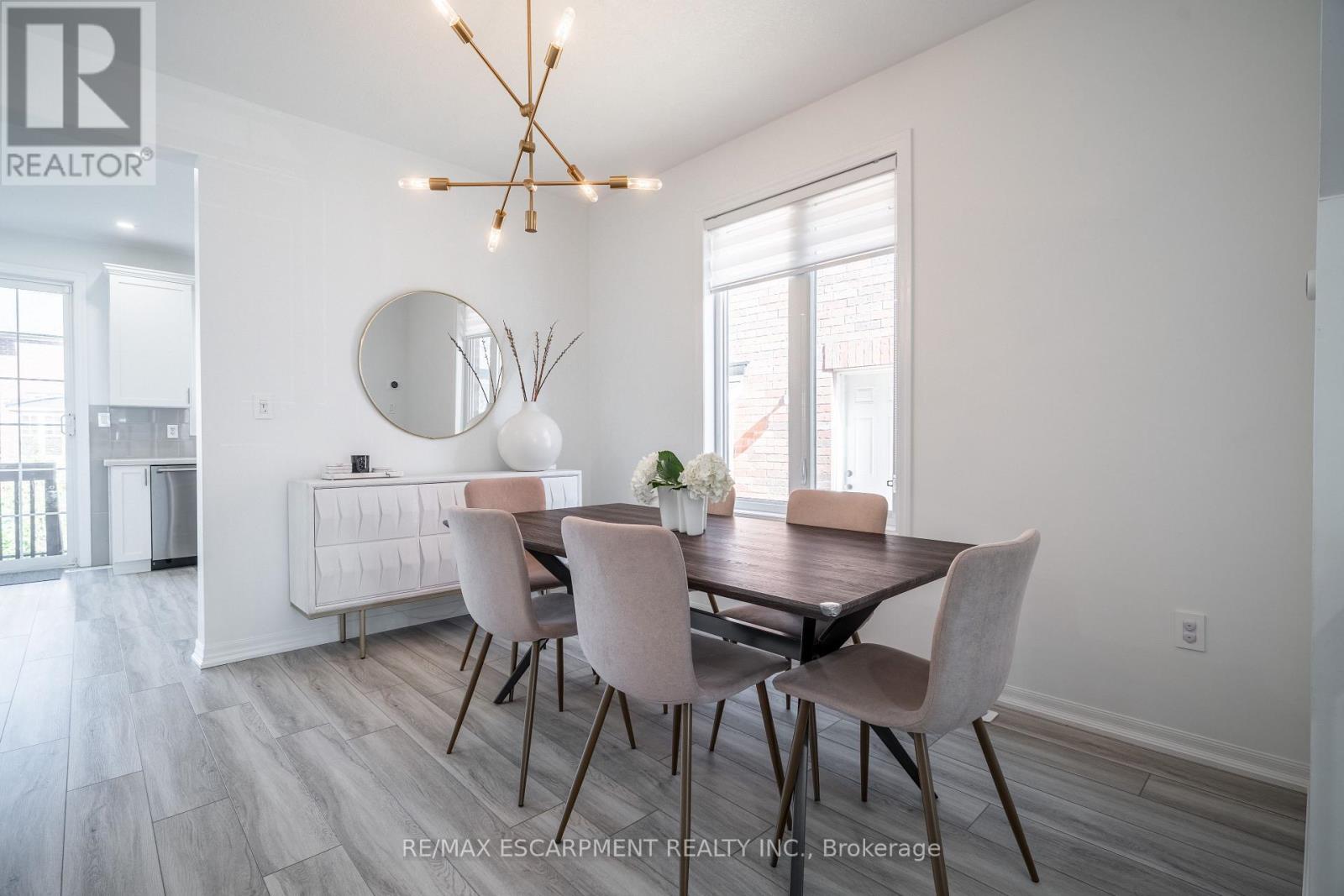 80 Montreal Circle, Hamilton, Ontario  L8E 0C9 - Photo 5 - X13501346