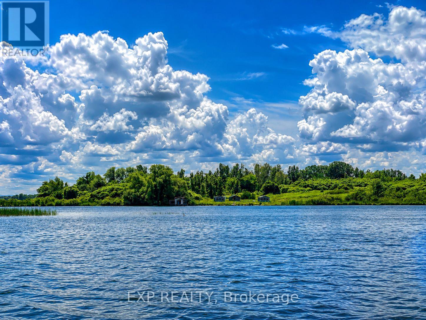 Nil Clark Island, South Glengarry, Ontario K6H 5R7 - Photo 6 - X12637716