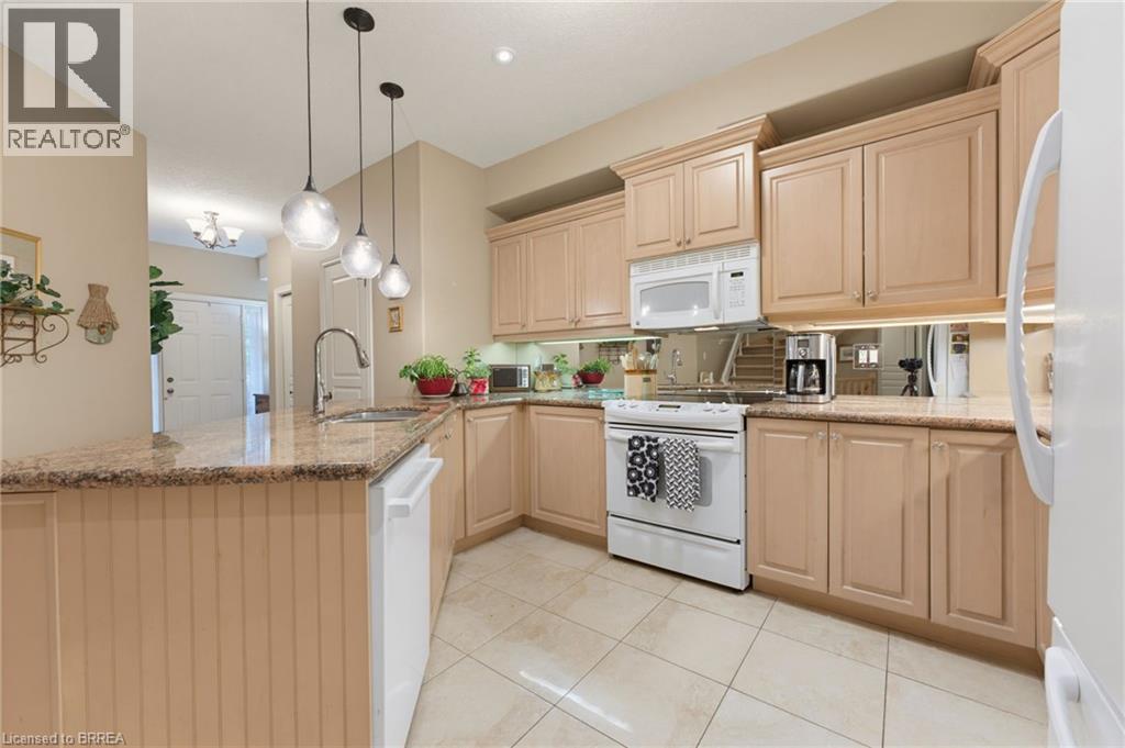 655 Park Road N Unit# 13, Brantford, Ontario  N3R 0A2 - Photo 6 - 40843268