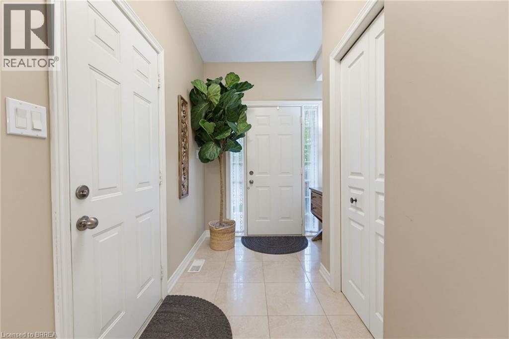 655 Park Road N Unit# 13, Brantford, Ontario  N3R 0A2 - Photo 4 - 40843268
