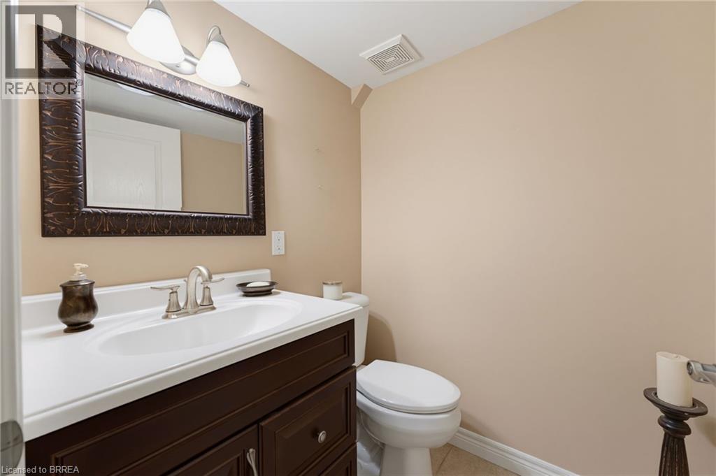 655 Park Road N Unit# 13, Brantford, Ontario  N3R 0A2 - Photo 27 - 40843268