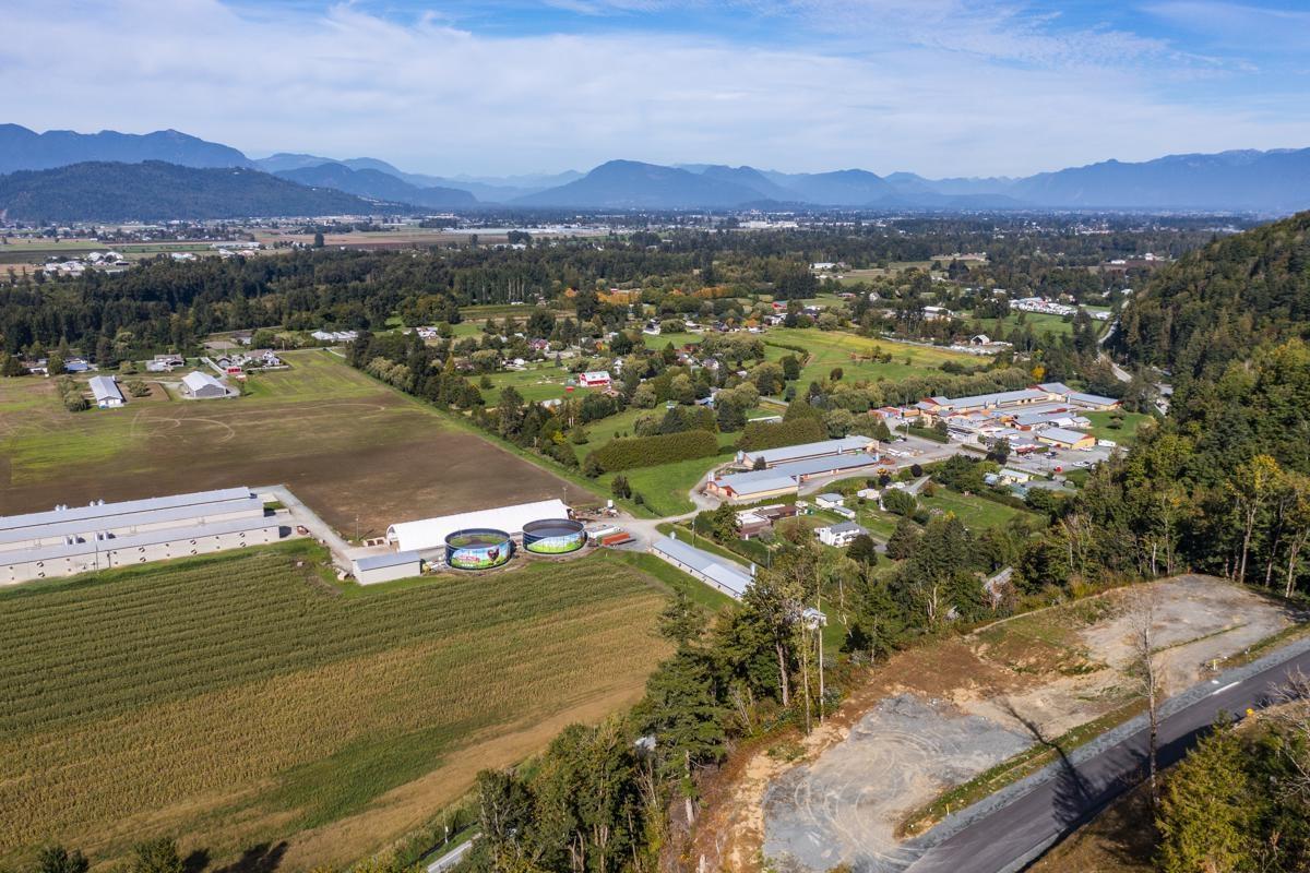 4270 Tempus Drive, Yarrow, Yarrow, British Columbia  V2R 6G1 - Photo 1 - R3140760