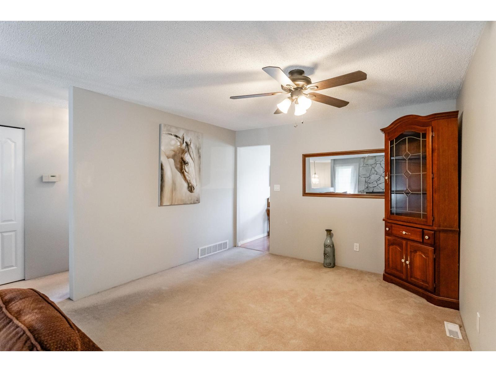 2253 Willoughby Way, Langley, British Columbia  V2Y 1B8 - Photo 8 - R3140761