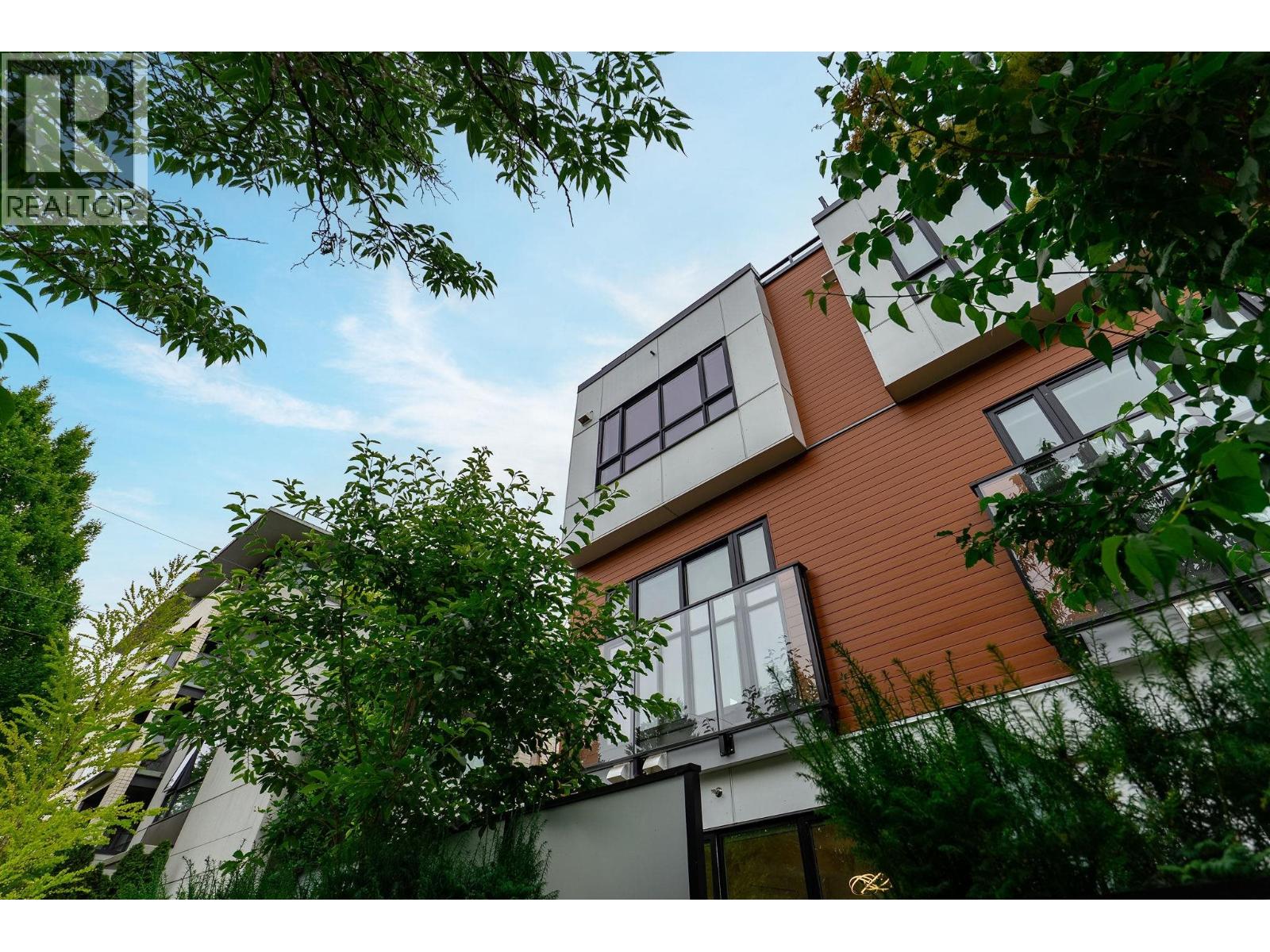 18 520 W 28TH AVENUE, vancouver, British Columbia