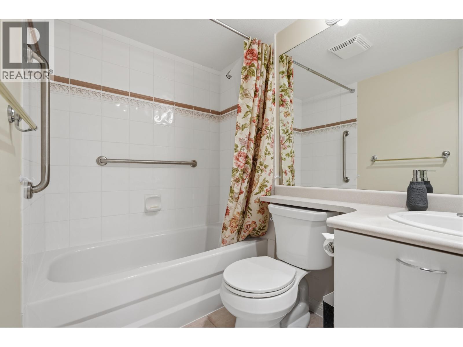 205 5855 Cowrie Street, Sechelt, British Columbia  V7Z 0K1 - Photo 16 - R3140774