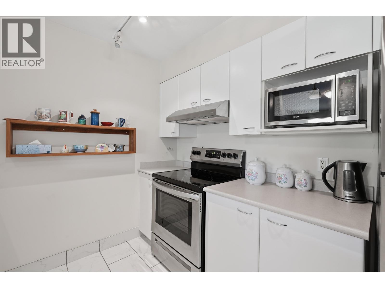 205 5855 Cowrie Street, Sechelt, British Columbia  V7Z 0K1 - Photo 8 - R3140774