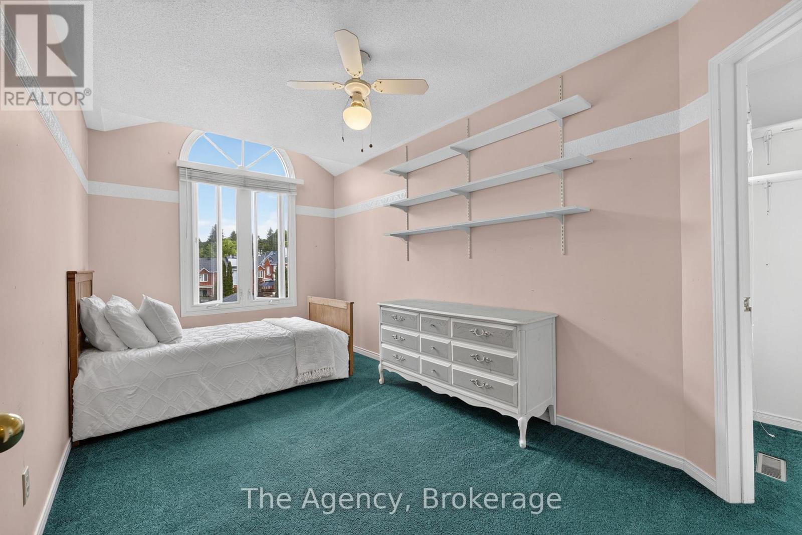 97 Shoreline Drive, Bracebridge, Ontario  P1L 1Z4 - Photo 34 - X13501500