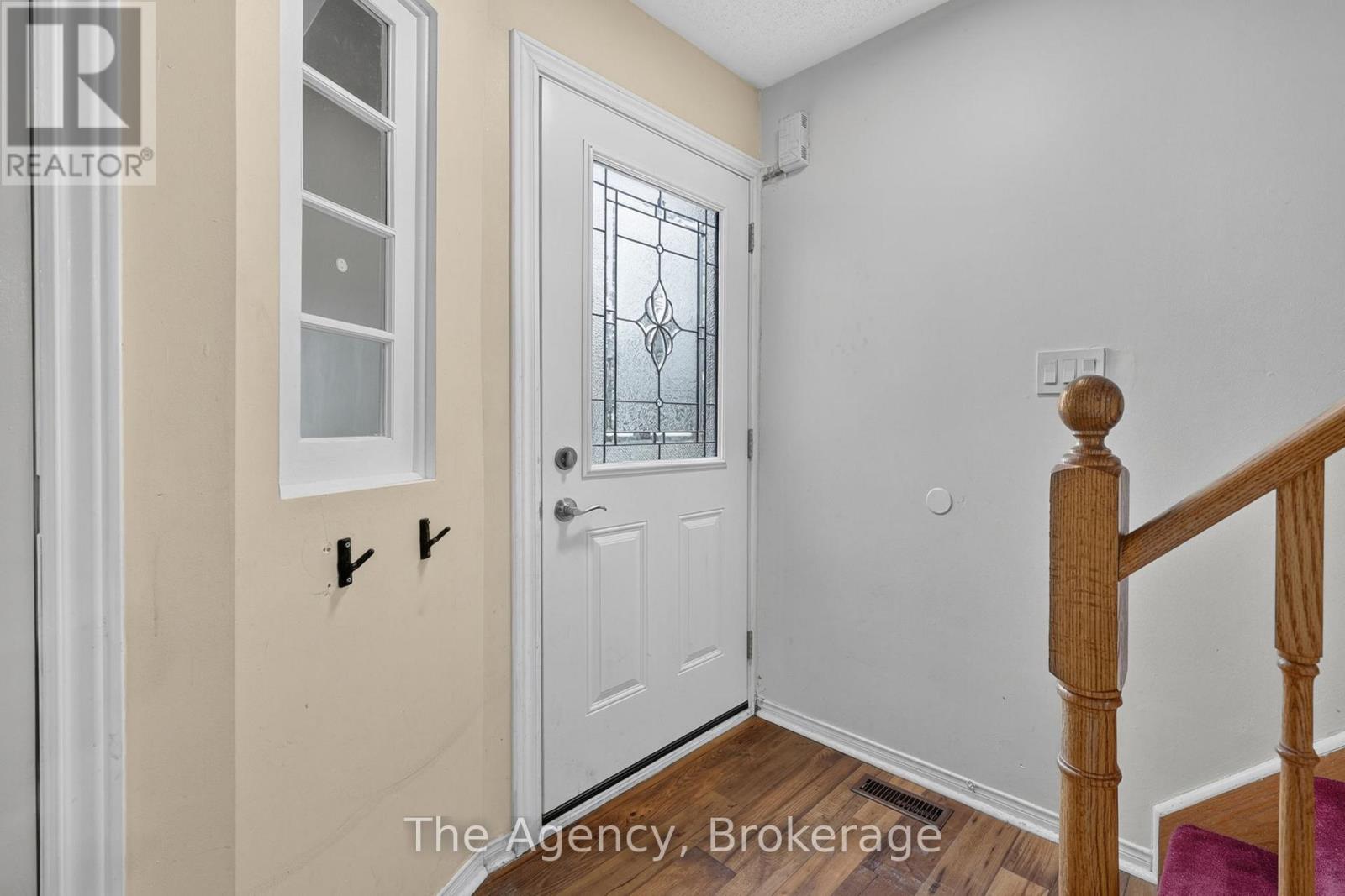 97 Shoreline Drive, Bracebridge, Ontario  P1L 1Z4 - Photo 5 - X13501500