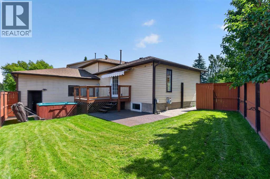 24 Mckenna Mews Se, Calgary, Alberta  T2Z 1W8 - Photo 26 - A2324963