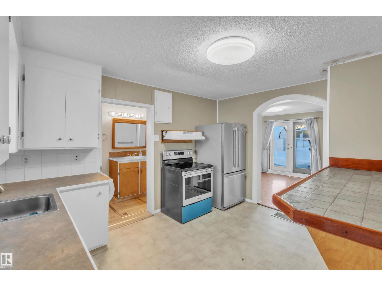 5309 51 Av, Cold Lake, Alberta  T9M 1W9 - Photo 3 - E4496247