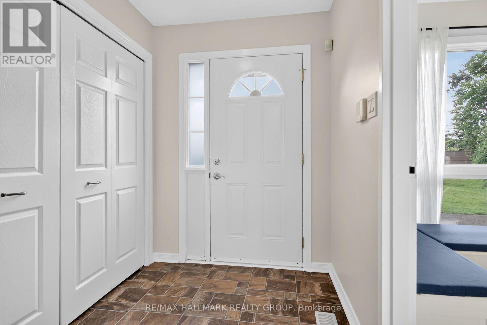29 - 840 Cahill Drive W, Ottawa, Ontario  K1V 9K5 - Photo 3 - X13501410
