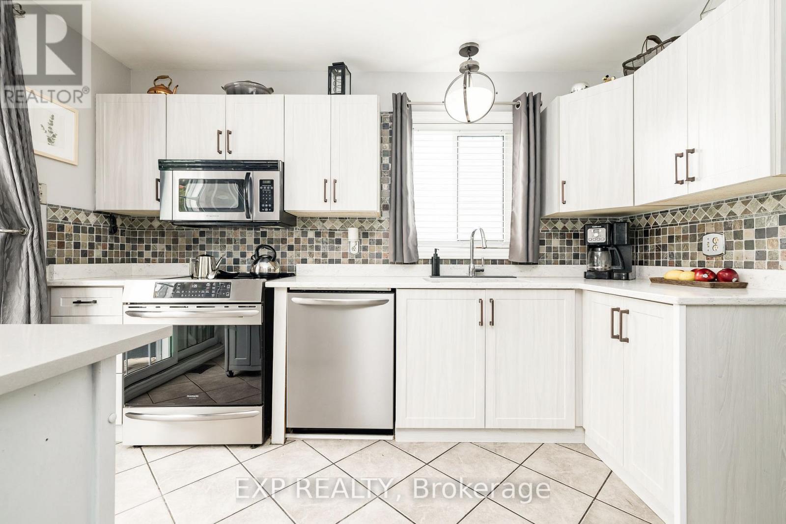 26 Vesta Street, Ottawa, Ontario  K2J 3Y9 - Photo 11 - X13501414