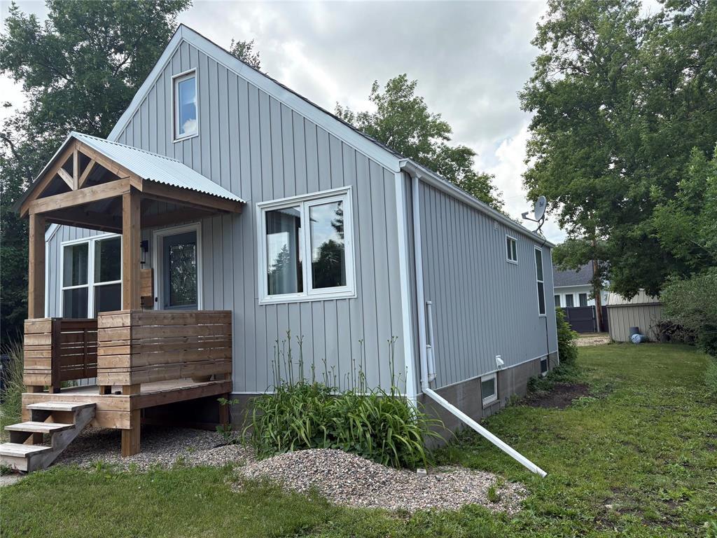217 Williams Avenue, Killarney, Manitoba  R0K 1G0 - Photo 1 - 202615144