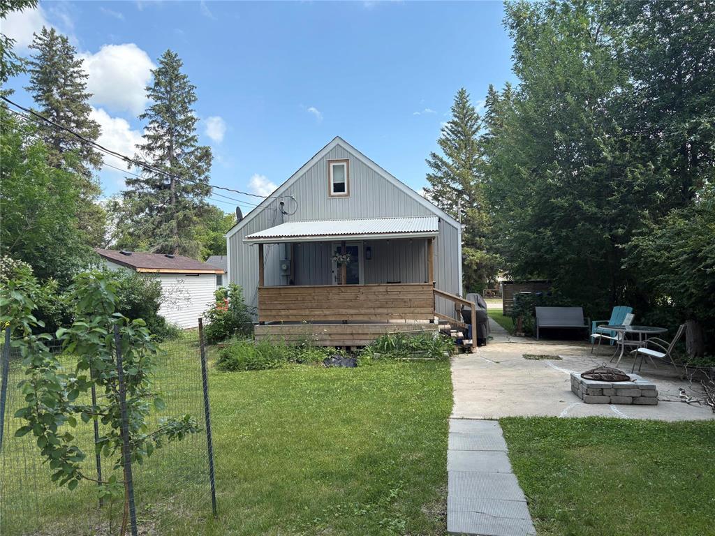 217 Williams Avenue, Killarney, Manitoba  R0K 1G0 - Photo 3 - 202615144