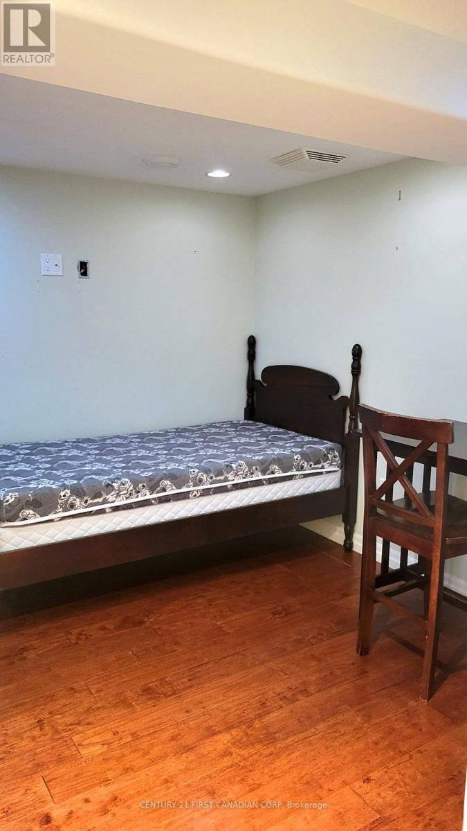 49 Woodward Avenue, London North, Ontario  N6H 2G6 - Photo 18 - X13500574