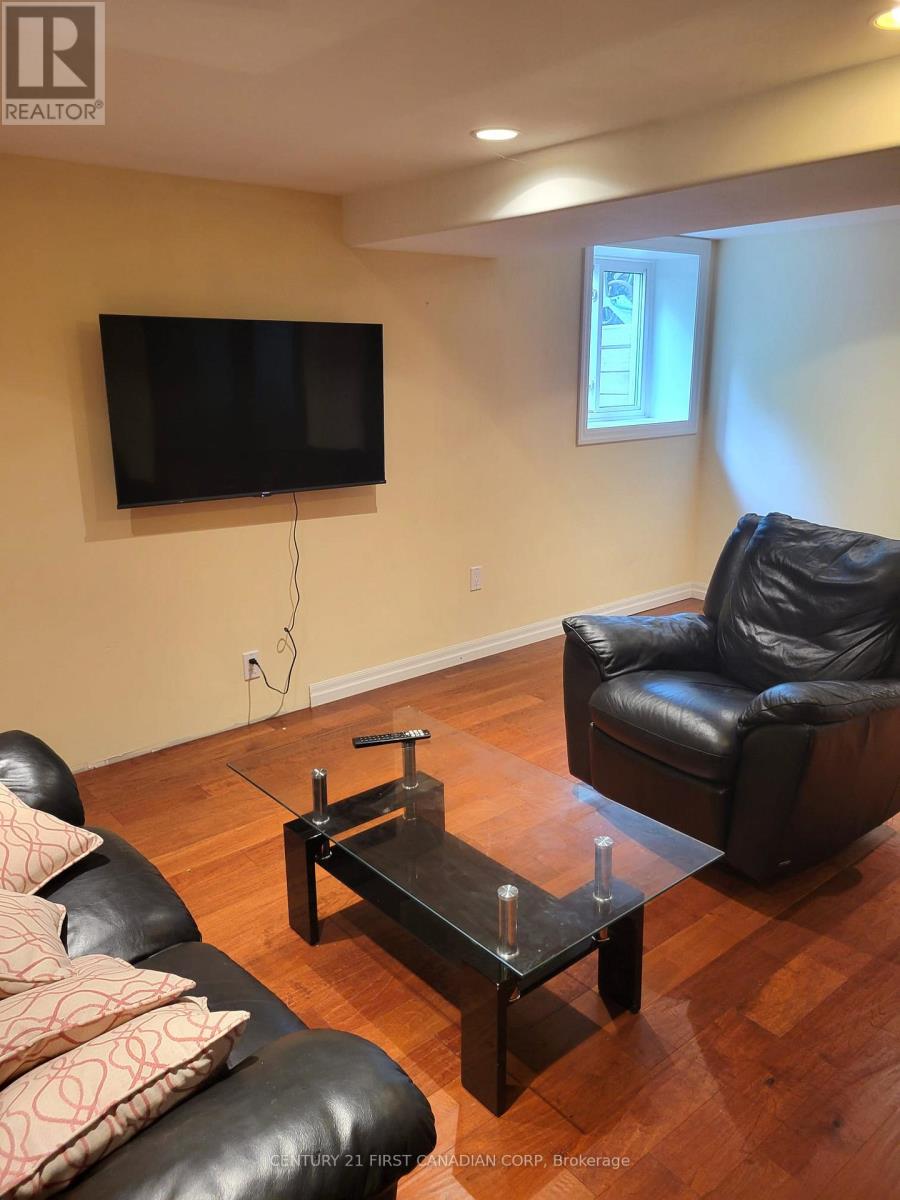 49 Woodward Avenue, London North, Ontario  N6H 2G6 - Photo 16 - X13500574