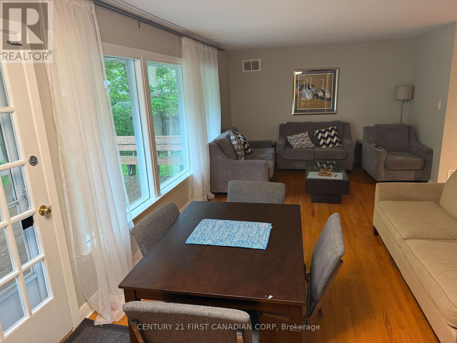 49 Woodward Avenue, London North, Ontario  N6H 2G6 - Photo 5 - X13500574