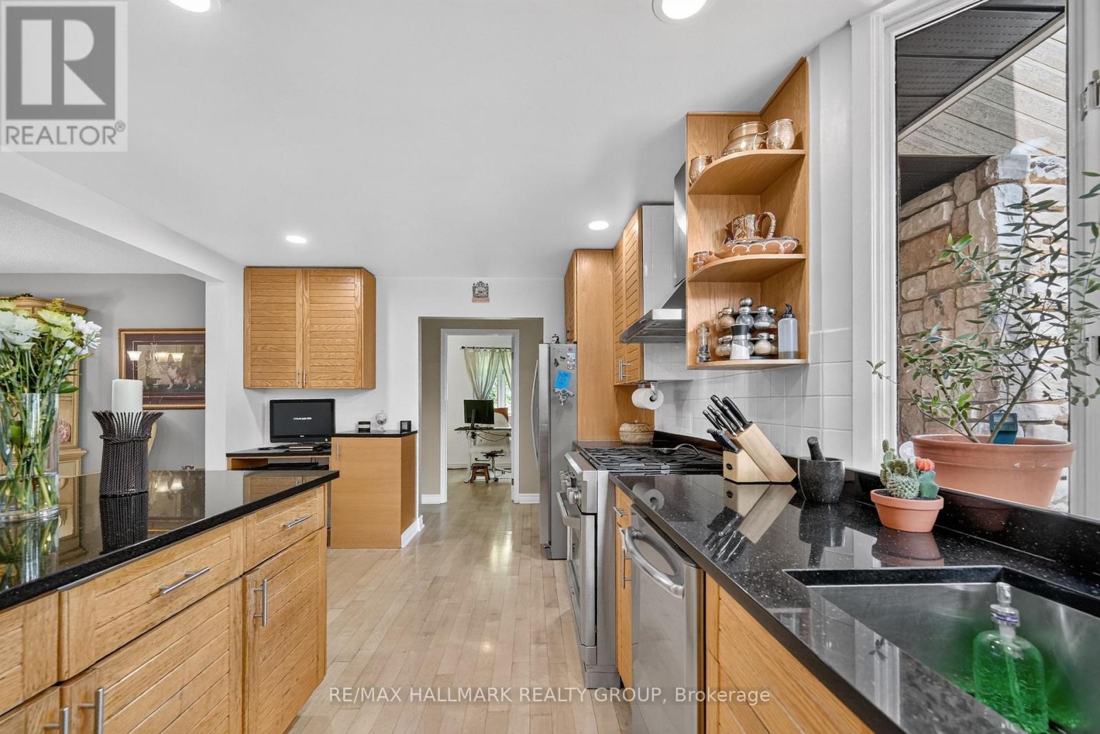 6879 Edgar Brault Street, Ottawa, Ontario  K1C 1L6 - Photo 11 - X13500814
