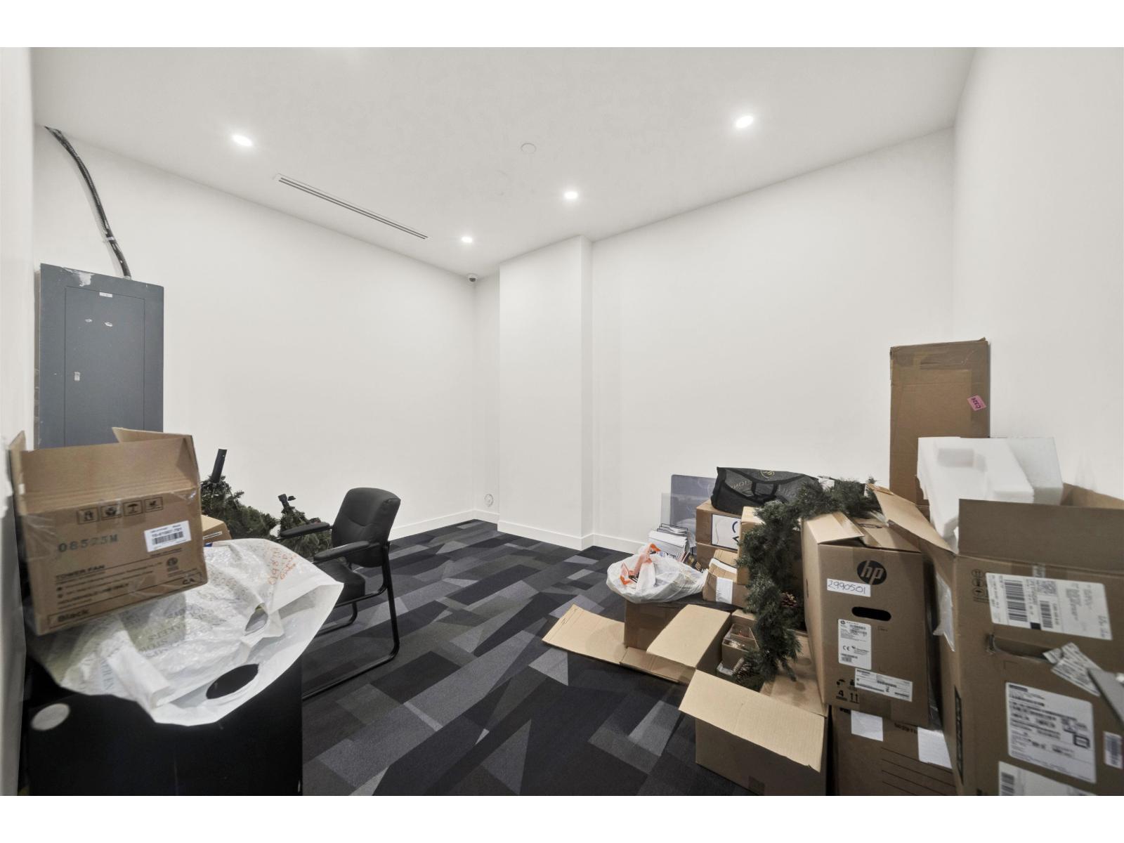 Listing image 25