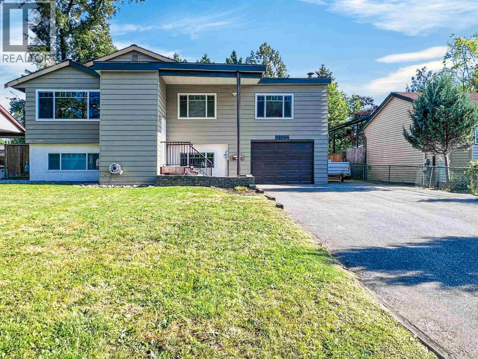 21066 GLENWOOD AVENUE, Maple Ridge, British Columbia