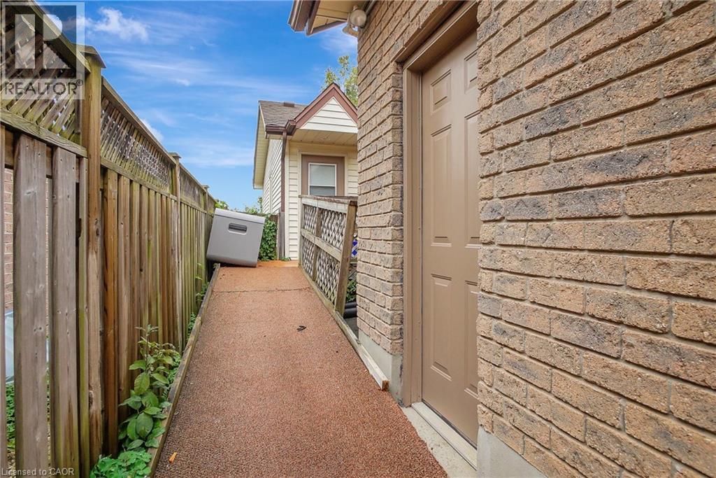 43 Holm Street Unit# Lower, Cambridge, Ontario  N3C 3N3 - Photo 4 - 40843820