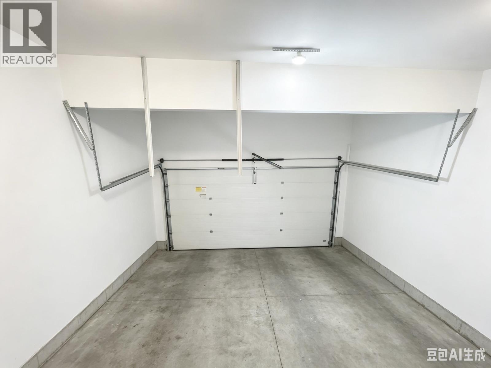 714 Rennie Place, New Westminster, British Columbia  V3M 6P6 - Photo 38 - R3139866