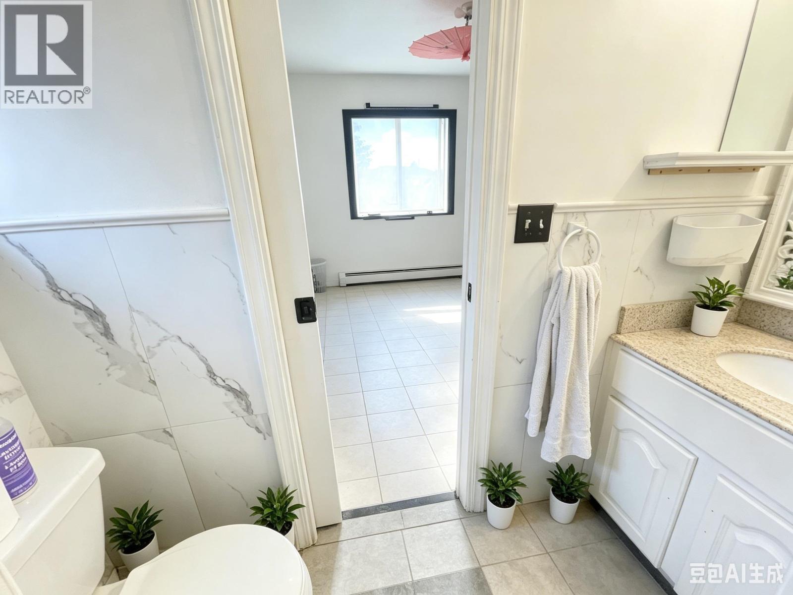 714 Rennie Place, New Westminster, British Columbia  V3M 6P6 - Photo 33 - R3139866
