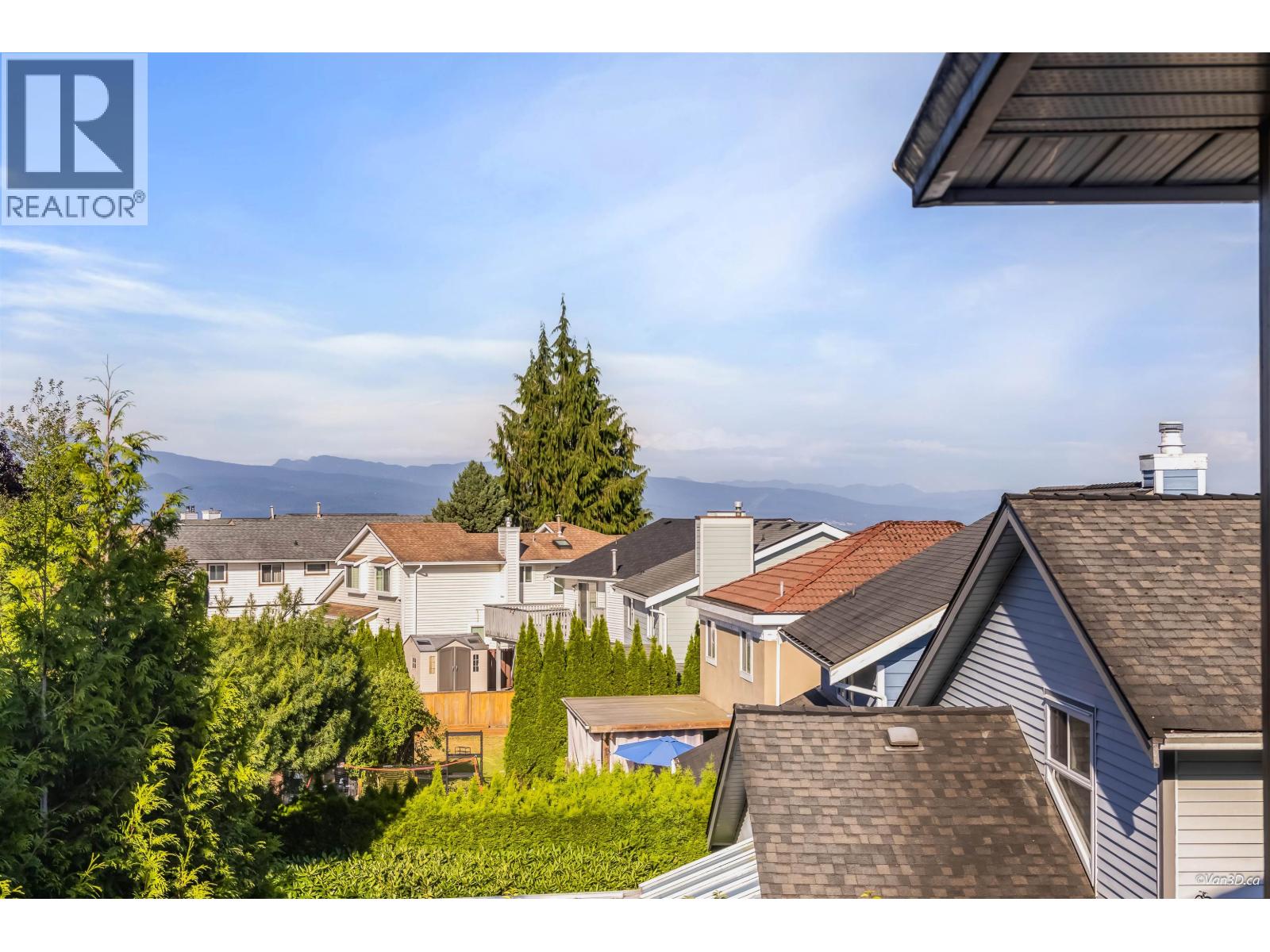 635 Lost Lake Drive, Coquitlam, British Columbia  V3C 5G4 - Photo 21 - R3140634