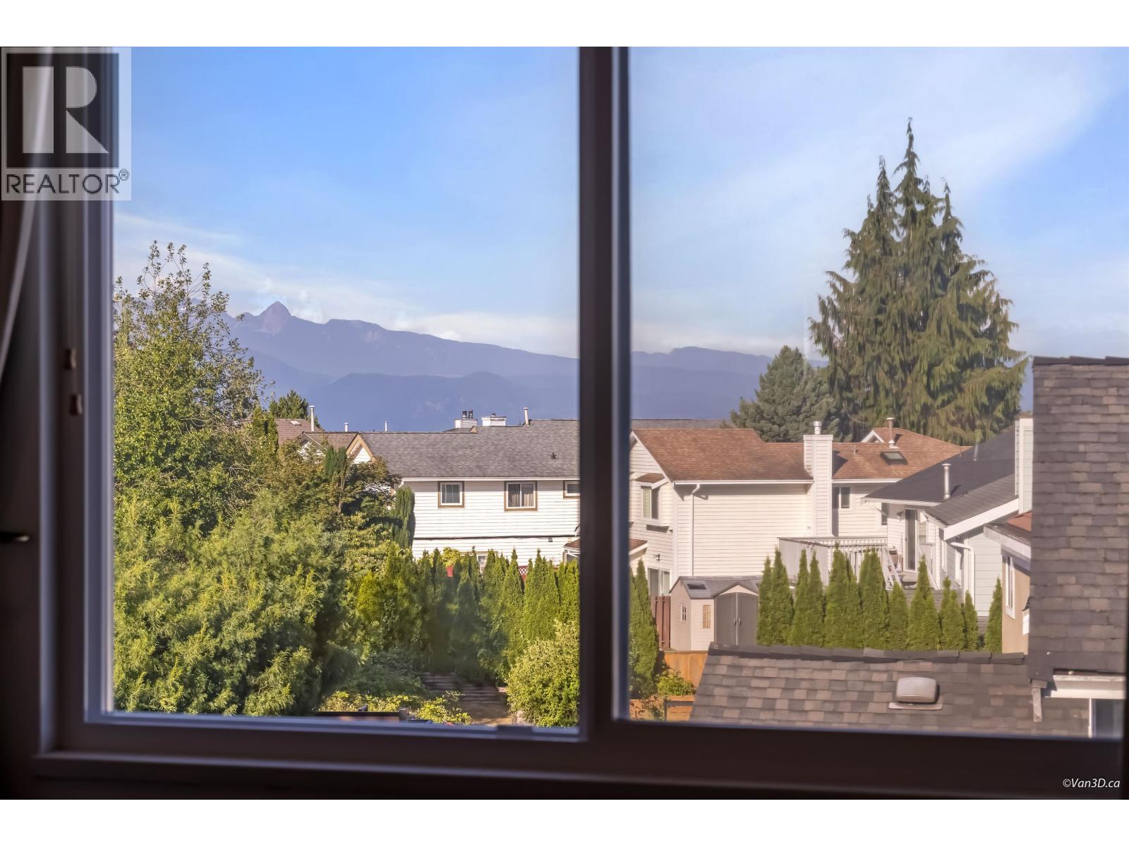 635 Lost Lake Drive, Coquitlam, British Columbia  V3C 5G4 - Photo 19 - R3140634