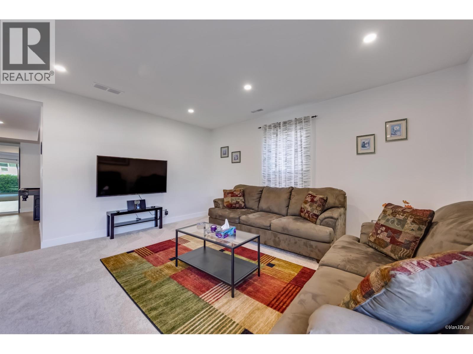 635 Lost Lake Drive, Coquitlam, British Columbia  V3C 5G4 - Photo 28 - R3140634