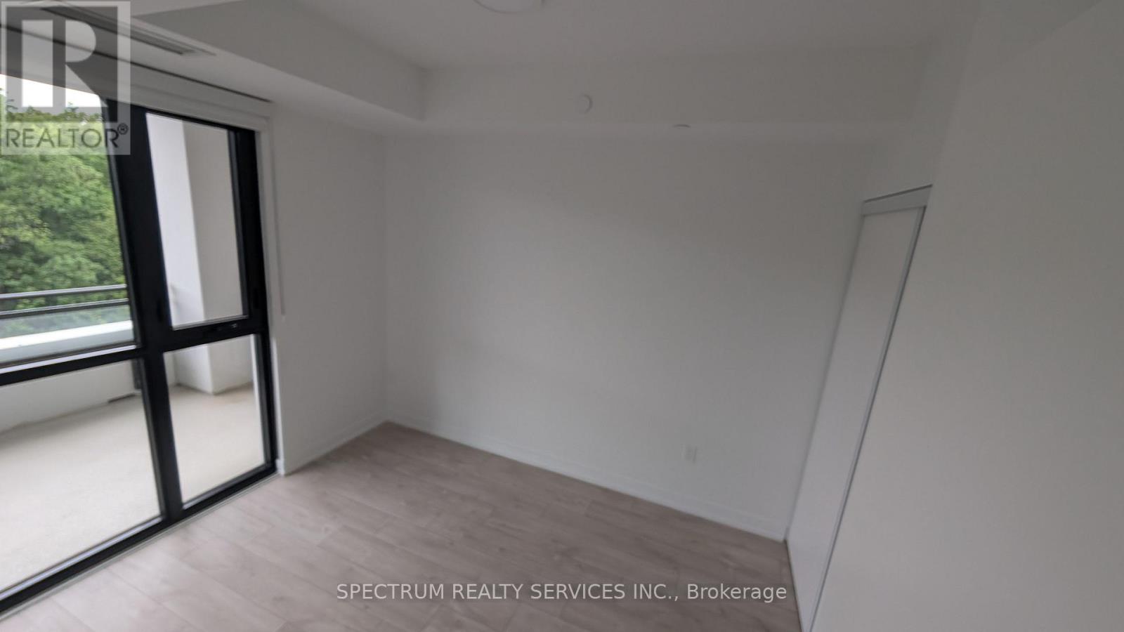 315 - 740 Whitlock Avenue, Milton, Ontario  L9T 2X5 - Photo 11 - W13486058