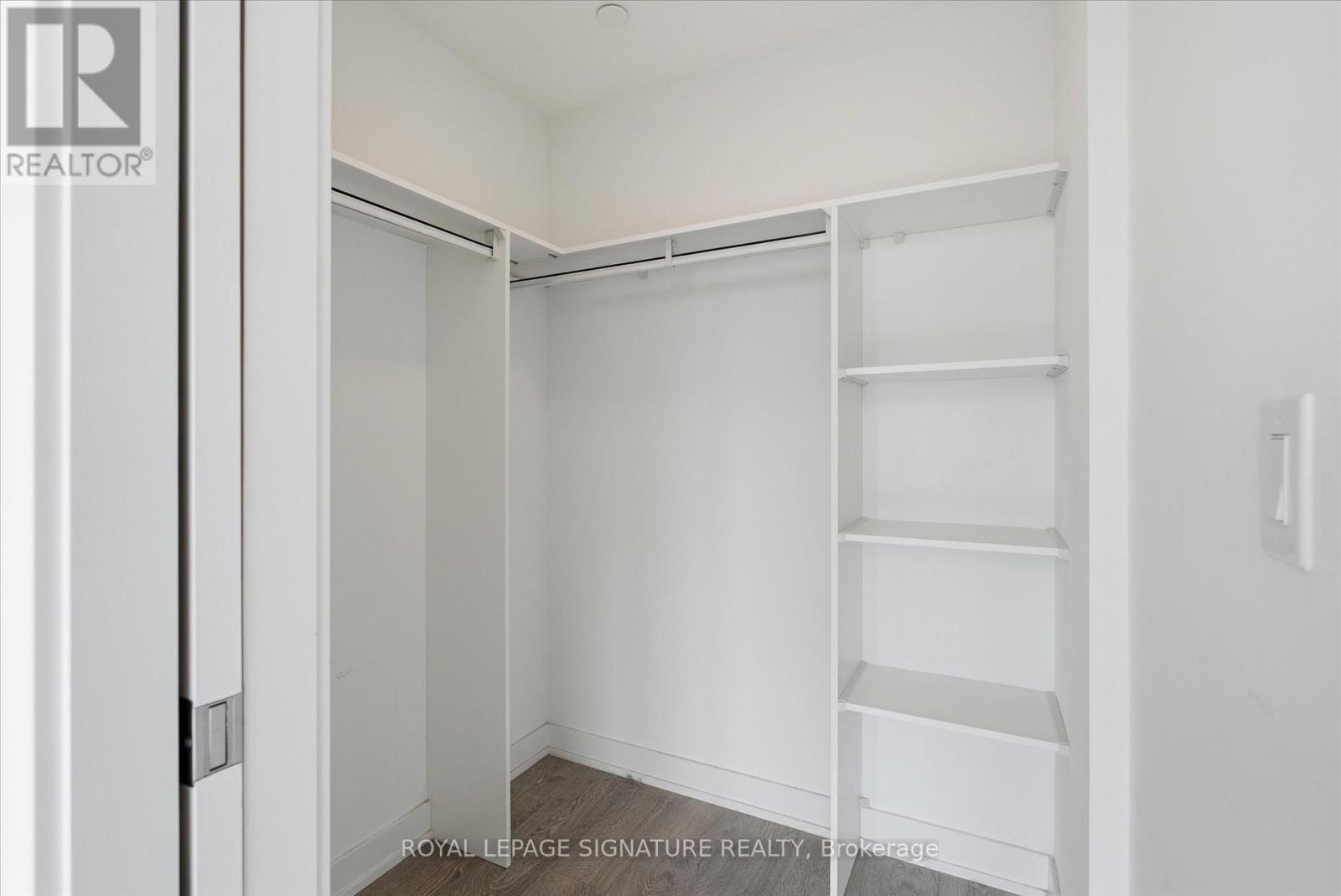 917 - 50 Mccaul Street, Toronto, Ontario  M5T 1V9 - Photo 16 - C13501428